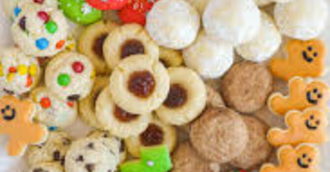 WELCA Cookie Packing