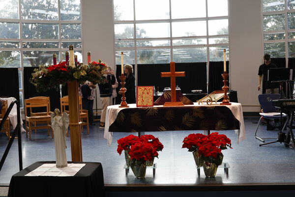 Altar Flowers November 30, 2025