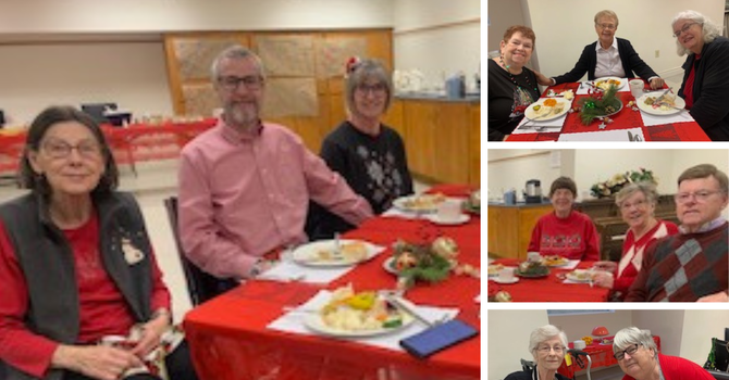 Seniors Christmas Lunch image