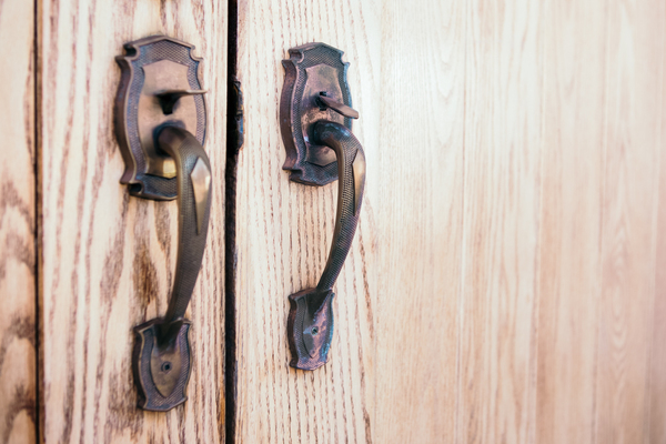 Important Notice Regarding Alley Door