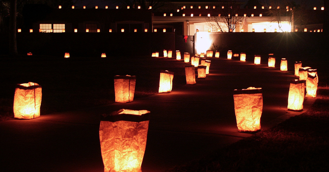 Luminaria Assembly - Help Needed image