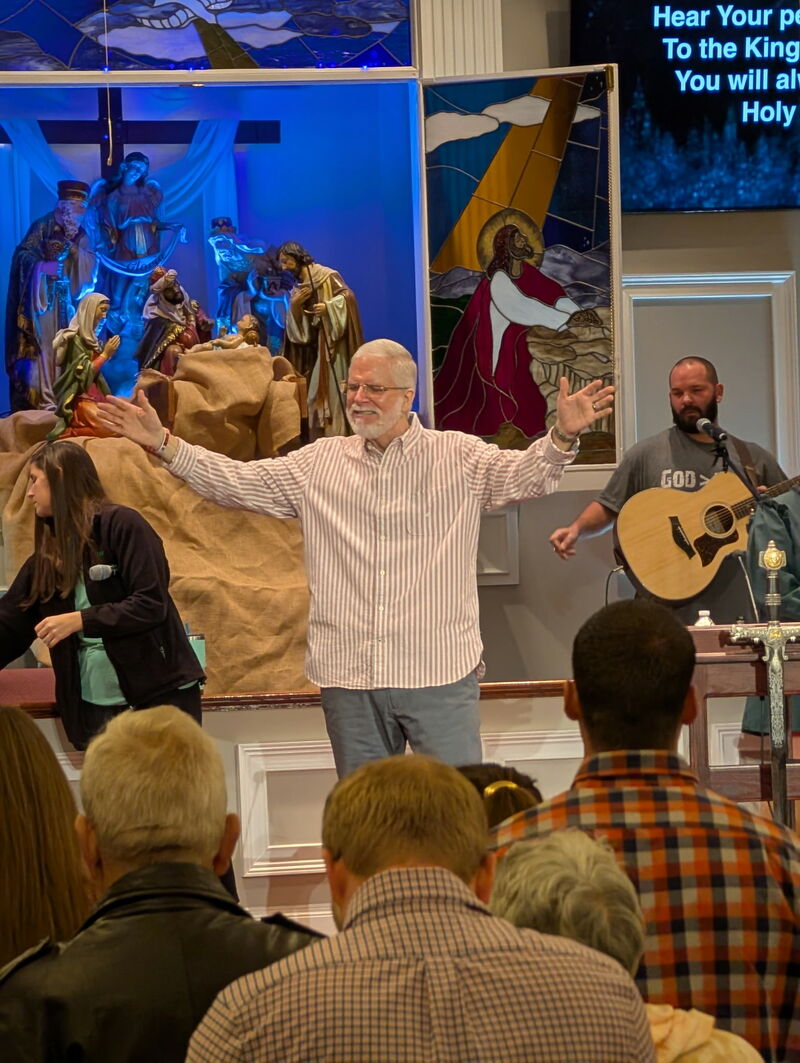 When Christmas Comes to Town