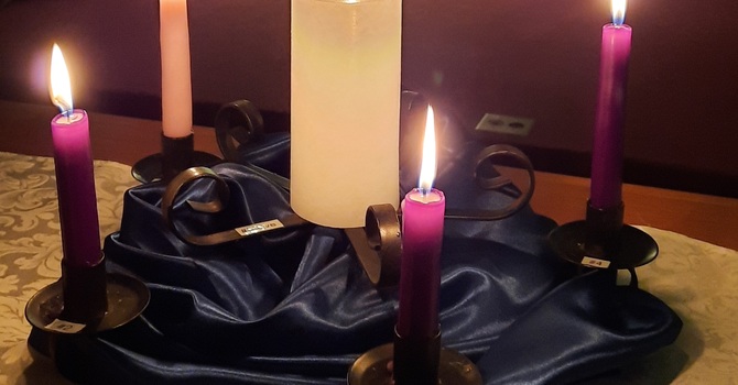 Christmas Eve Candlelight Service image