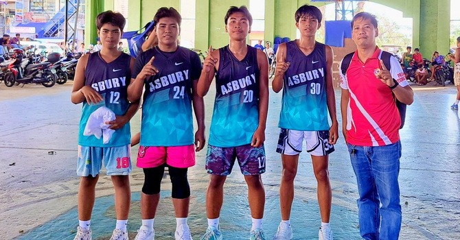 High School Boys Basketball (3x3) Team Bagged Gold! image