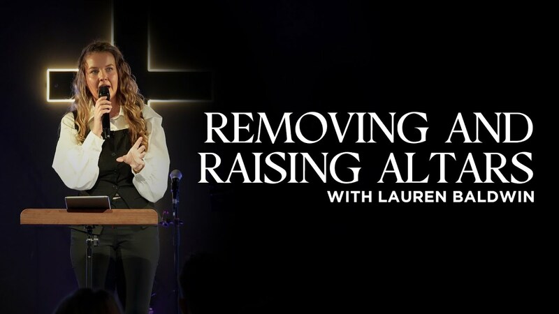 Removing and Raising Altars | Lauren Baldwin