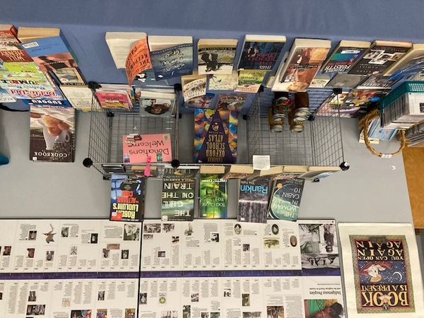 BOOKS! !BOOKS! BOOKS!