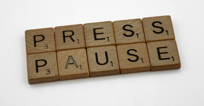 Pressing Pause on Livestreams