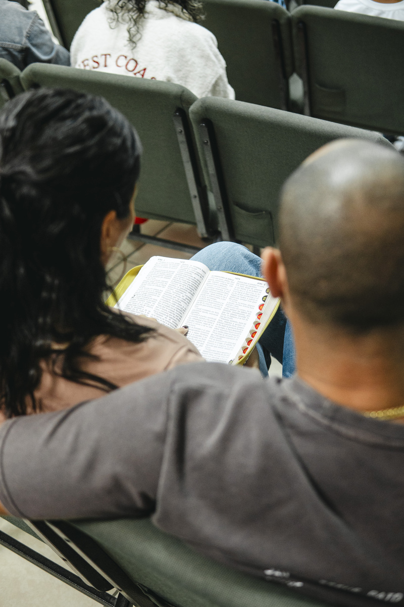 Sacrificio en Privado, Recompensa en Publico