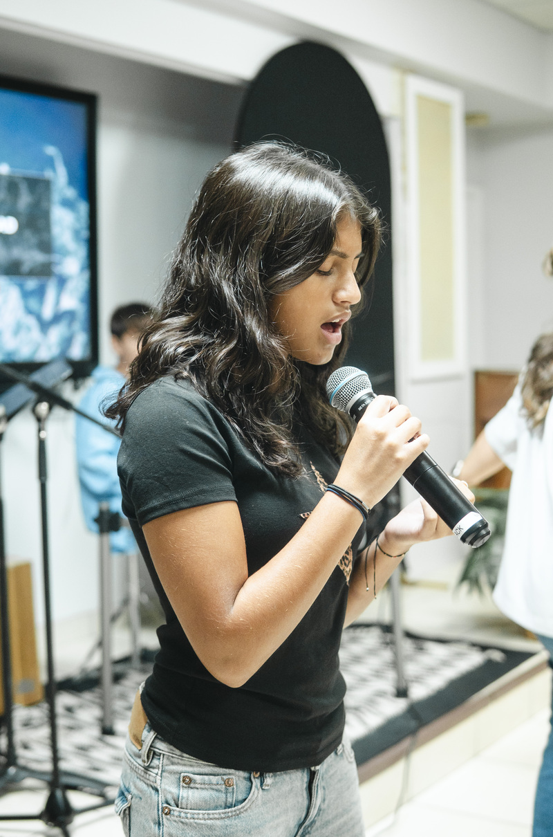 Sacrificio en Privado, Recompensa en Publico