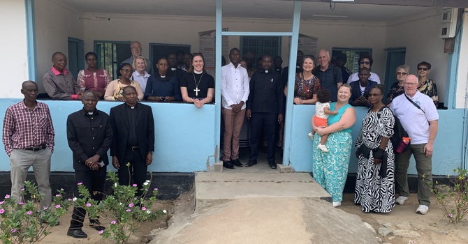 Visiting ministry sites image