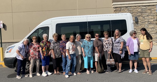 Senior Saints Shopping Trip to Hamricks