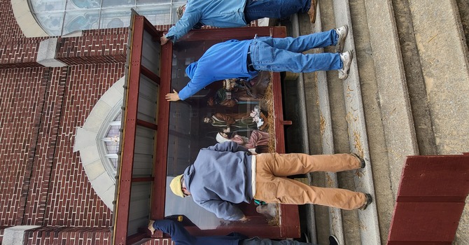 Nativity Display Takedown 
