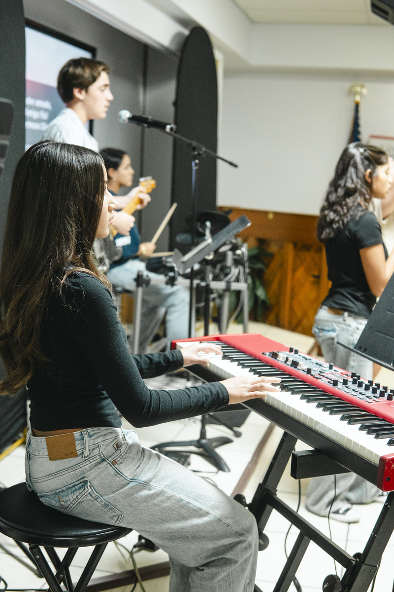 Busca El Milagro Más Grande