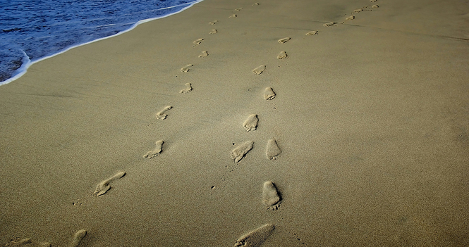 Acts of faith: Building a new world, living without fear