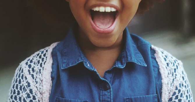 How To Live in a World with Distractions?