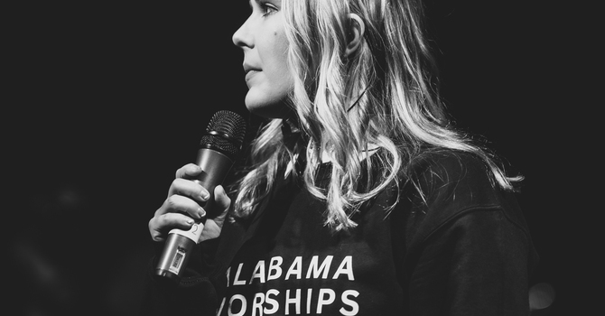 Alabama Worships