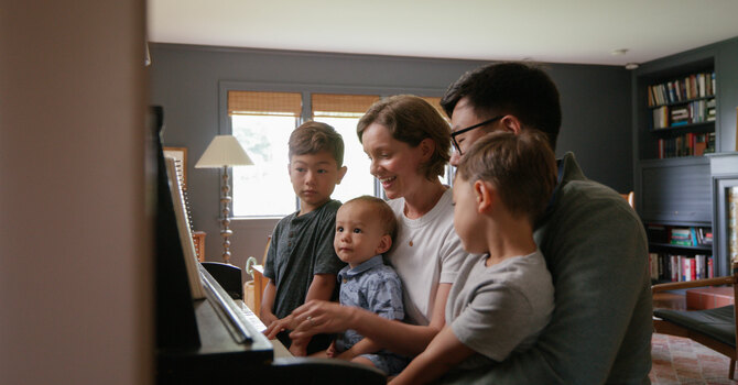 A Guide for Your Family Worship During Holy Week