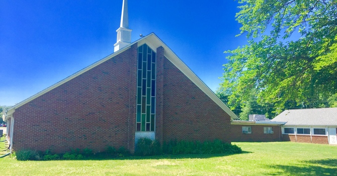  WOMEN'S SUNDAY SCHOOL CLASS