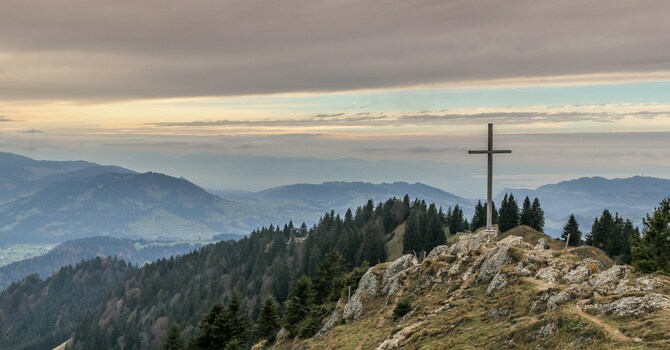 Easter Sunday April 5th