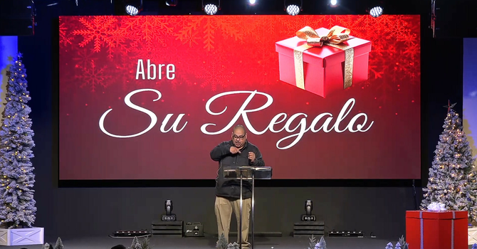 Abre Su Regalo