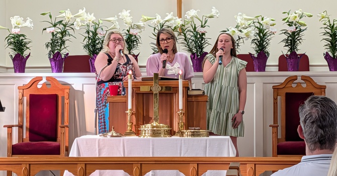 Combined Maundy Service  image