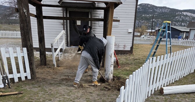 Lych-gate at All Saints Shulus
