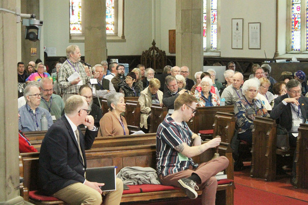 Synod resolves to work together to safeguard Cathedral building
