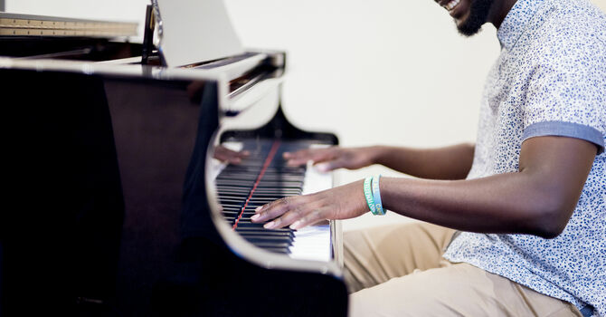 Piano Player Needed 