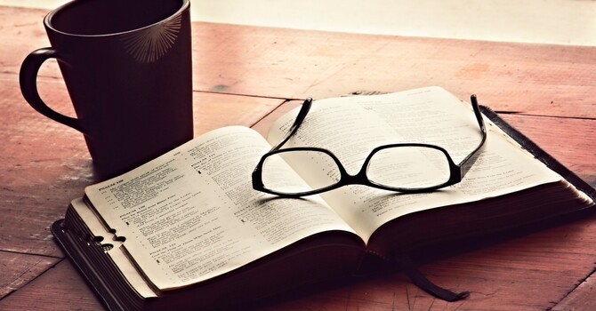 Eyes That See: Learning to Notice What God Notices image