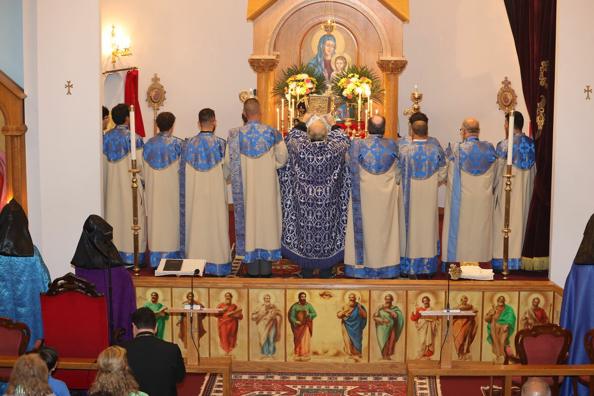 Slideshow image