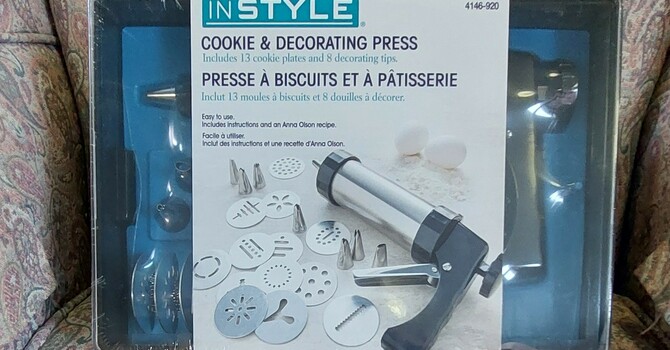 Cookie & Decorating Press image