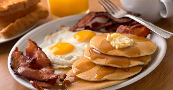 MEN'S BREAKFAST