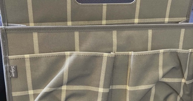 Thirty One Caddy Tote image
