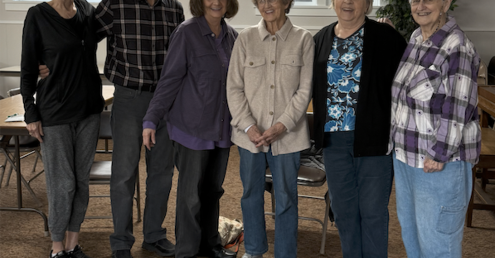 Exercise Groups in Kalama and Castle Rock