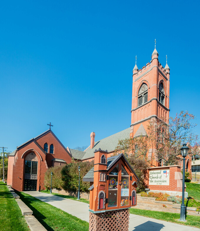 Slideshow image