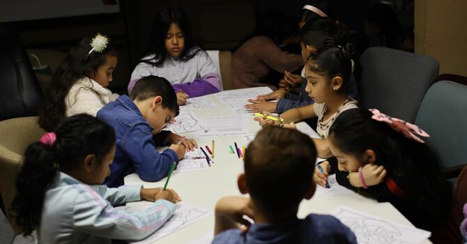 "Blaze" Ministerio de nuestros Niños.  (Children's Ministry)