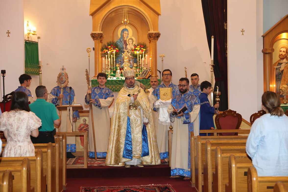 Slideshow image