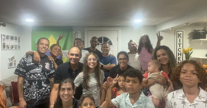 Small Group Misto