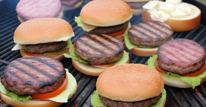 MEN'S BURGER NIGHT