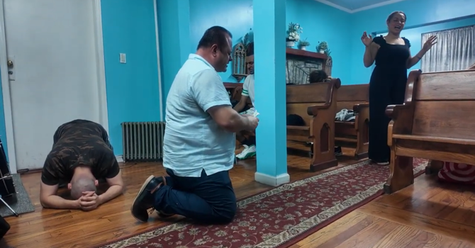 Powerful Worship and Open-Air Preaching in the Bronx