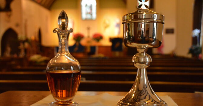 11 AM HOLY COMMUNION with Rev. James Ryan