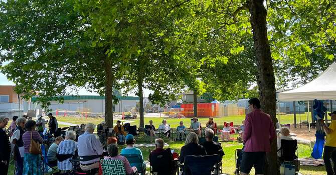 CHURCH PICNIC