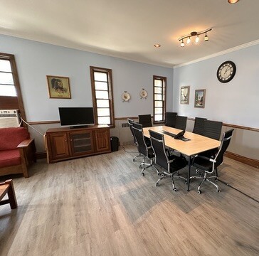 Slideshow image