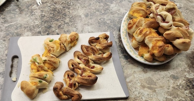 ８月のパンなどを焼く会 image