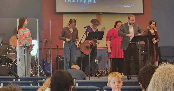 Sunday Morning Worship!