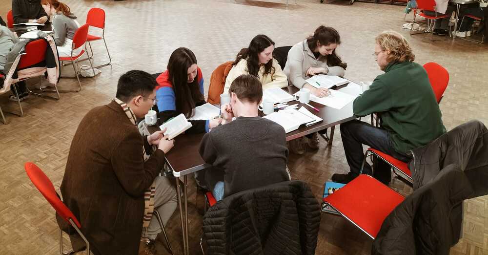 Thursday LifeGroups