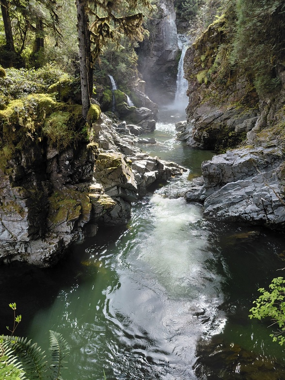 Slideshow image