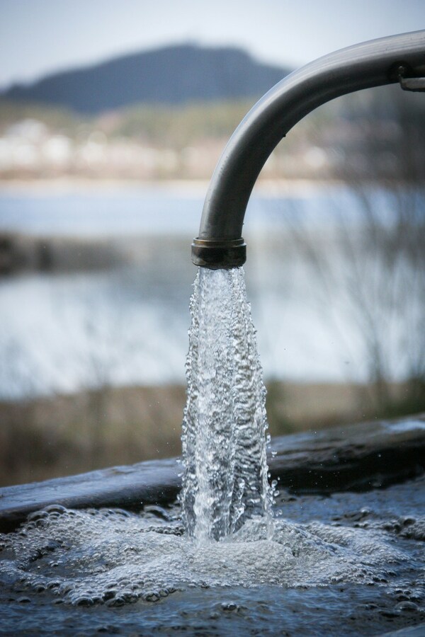 Living Water: An Invitation to Give