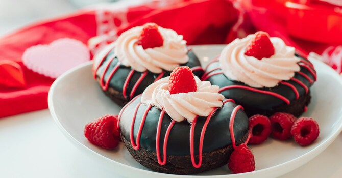 Wrap-Up Dessert Auction