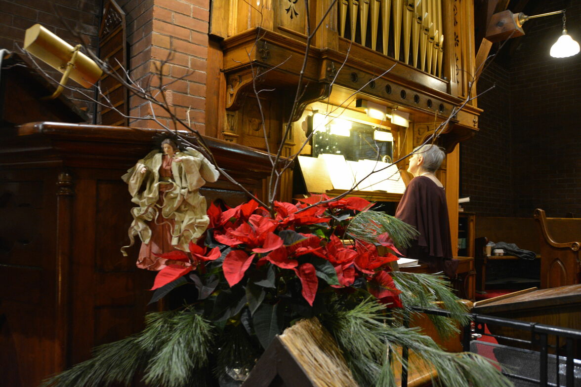 Slideshow image